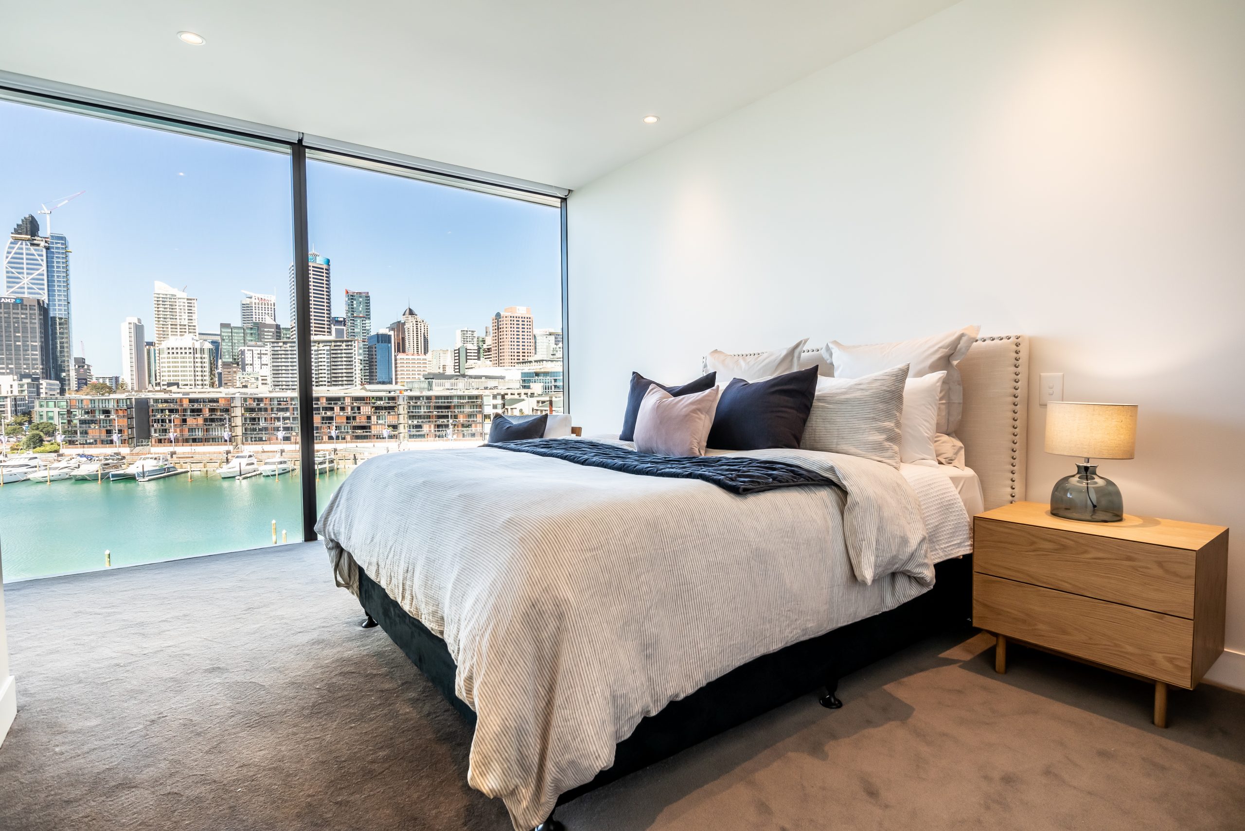 staging and styling and declutter